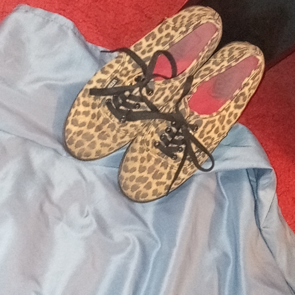 Leopard print Vans